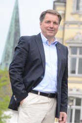 Oberbürgermeister Jürgen Krogmann. Foto: Torsten von Reeken